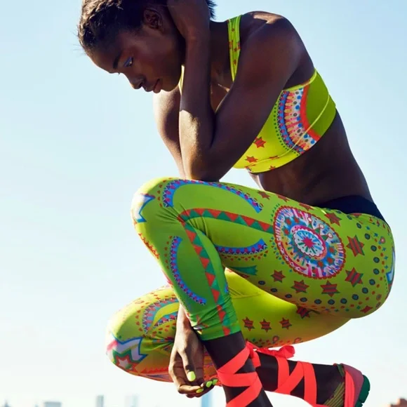 RARE Nike Pro Sports Bra designed by Yuko Kanatani - Picture 4 of 5